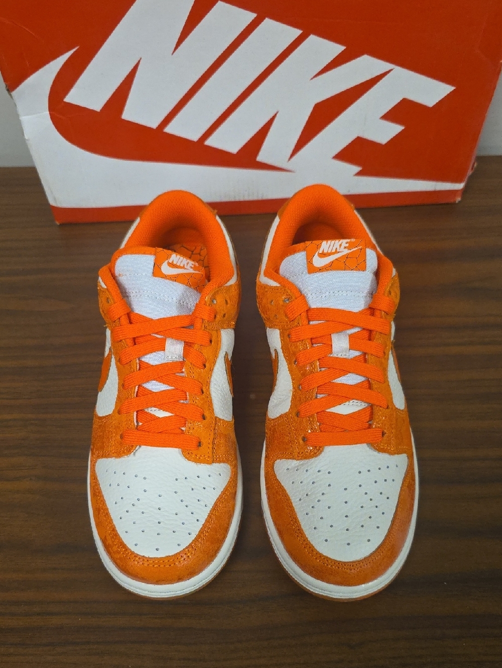 Nike Dunk Low Cracked Orange Women's Size 8 FN7773-001 New - Picture 2 of 9